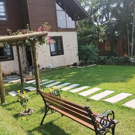 Casa De Campo Rosa Dos Ventos Rodeio Eksteriør billede